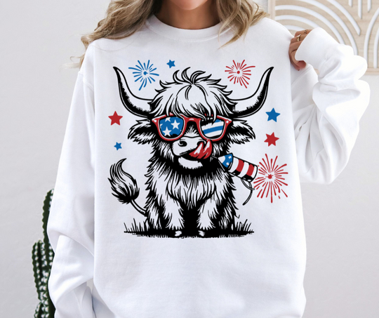 Highland Cow 4th of July